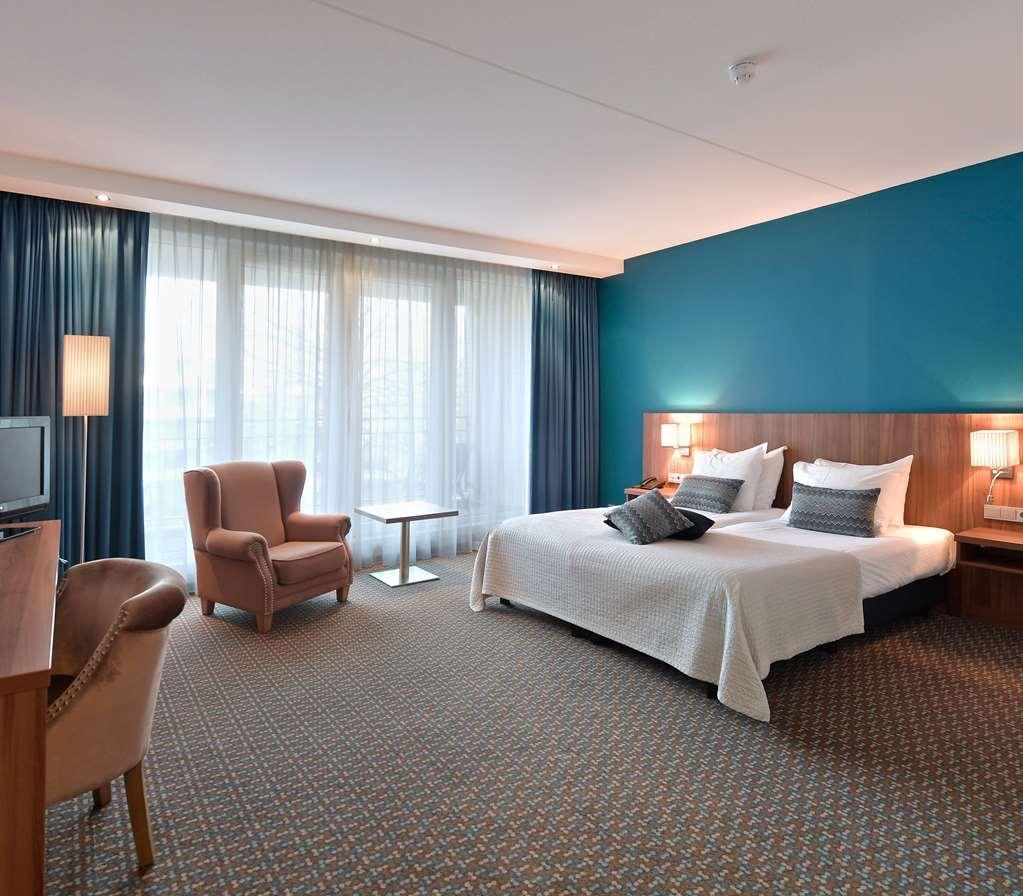 Van Der Valk Theaterhotel آلميلو الغرفة الصورة