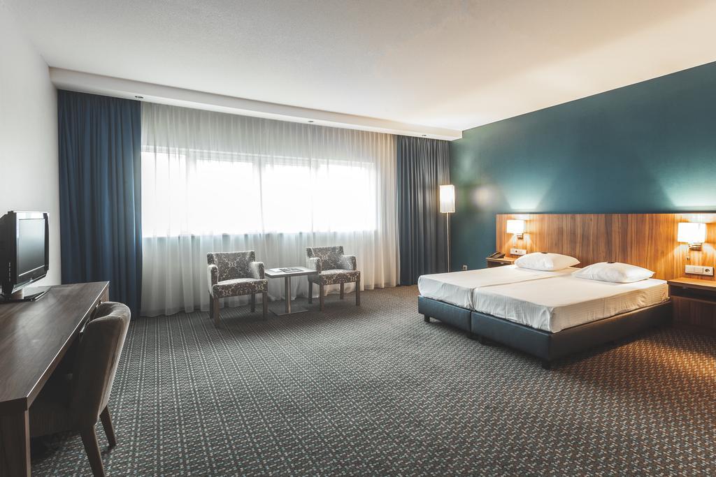 Van Der Valk Theaterhotel آلميلو المظهر الخارجي الصورة