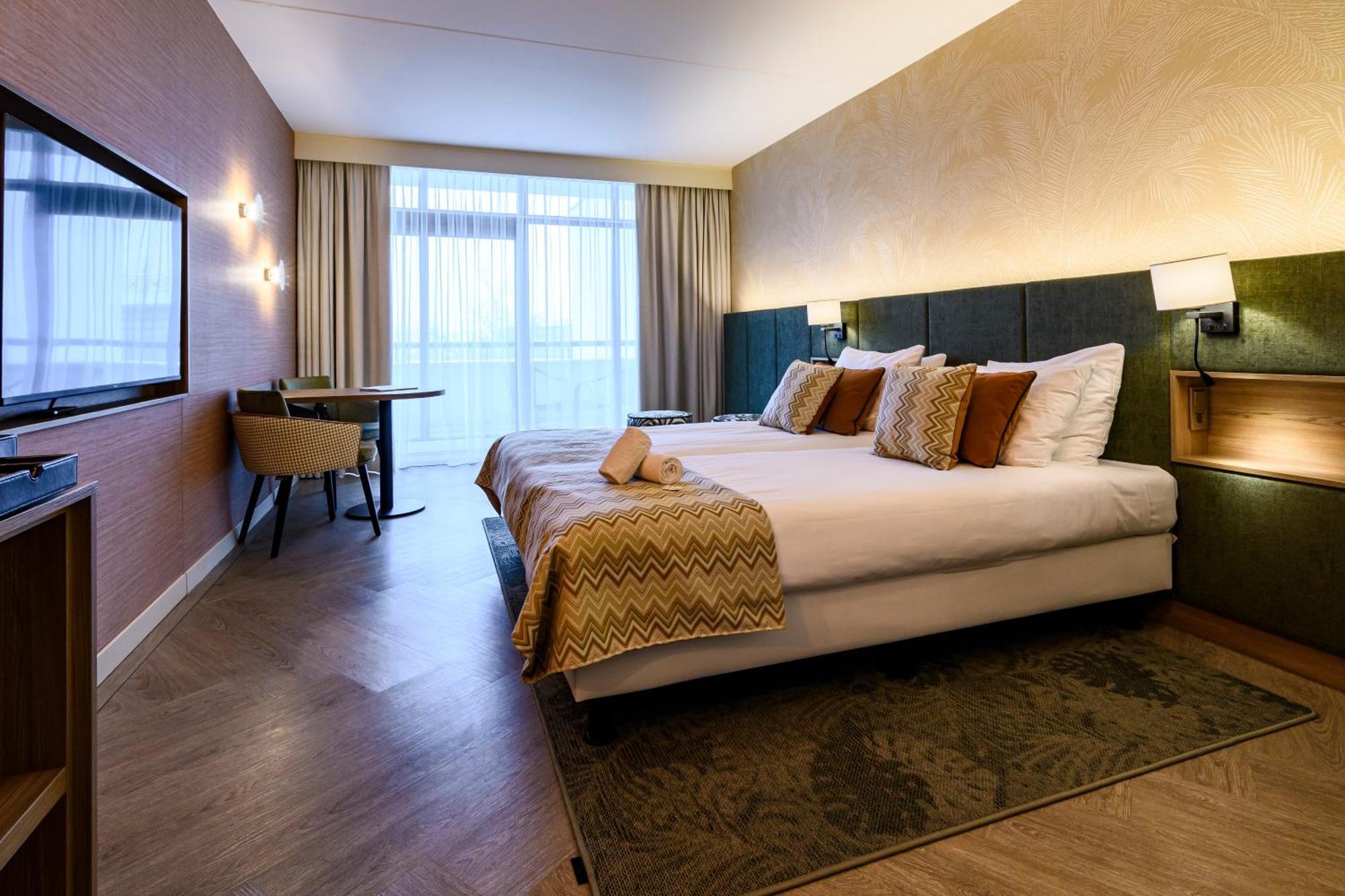 Van Der Valk Theaterhotel آلميلو المظهر الخارجي الصورة